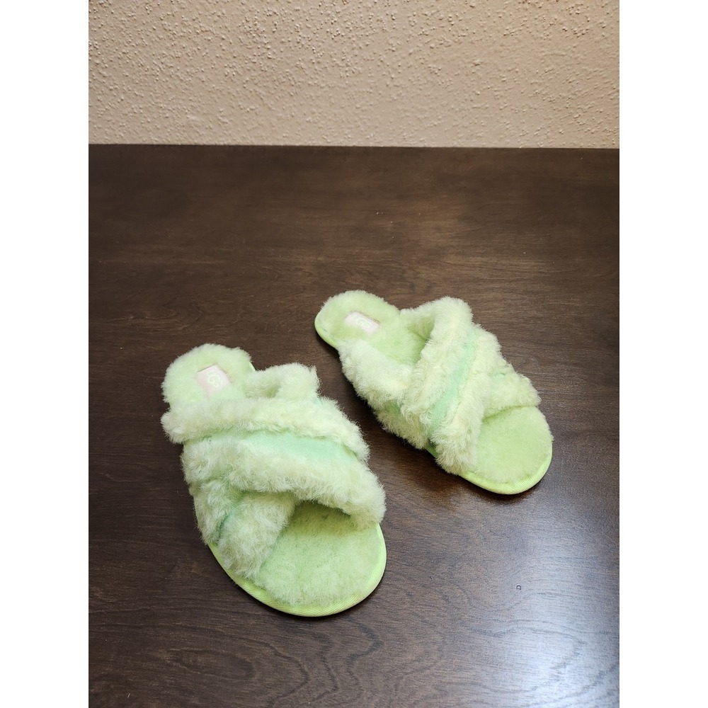 UGG Womens 6 Lime Green Abela Sheepskin Slide Slipper Sandals Cross Strap